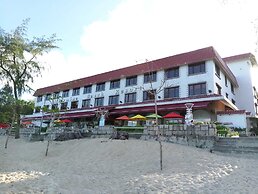 Silvermine Beach Resort