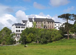 Falls Hotel & Spa