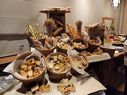 Crowne Plaza Dubai Deira by IHG