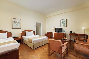 Inya Lake Hotel