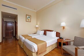 Inya Lake Hotel