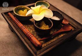 Inya Lake Hotel