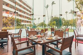 Inya Lake Hotel
