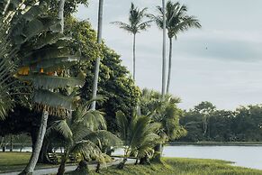 Inya Lake Hotel