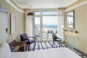 Renaissance Tel Aviv