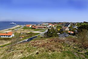 Hvalpsund Færgekro
