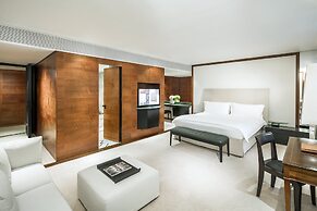 COMO The Halkin