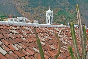 San Roque Only Adults