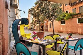 Ca' Pisani Hotel