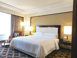 Sheraton Grand Pune Bund Garden Hotel