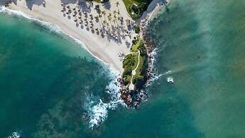Four Seasons Resort Punta Mita