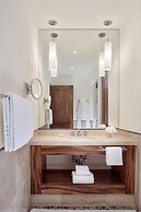 Four Seasons Resort Punta Mita