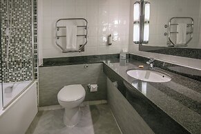 Dunston Hall Hotel, Spa and Golf Resort
