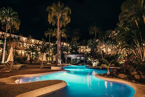 Mantra Club Croc