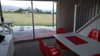 Diamond Island Resort & Penguin viewing