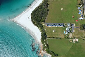 Diamond Island Resort & Penguin viewing