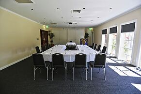 Quality Hotel Melbourne Airport