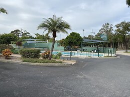 Puffers Inn Logan Motel