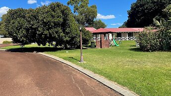 Karri Forest Motel
