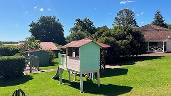 Karri Forest Motel