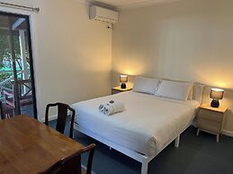 Karri Forest Motel
