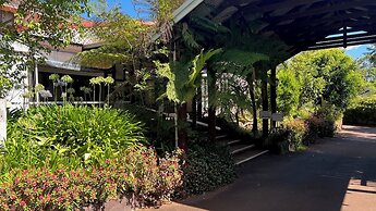 Karri Forest Motel