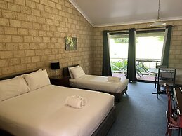 Karri Forest Motel