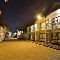 Manukau Hotel & Conference Centre