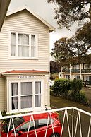 Alpers Lodge & Conference Centre