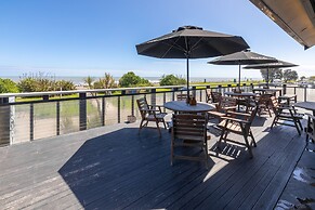 Beachfront Hotel