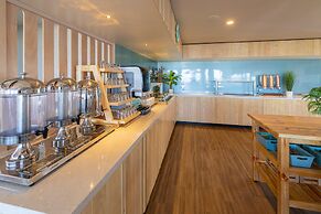 Beachfront Hotel