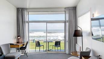 Beachfront Hotel