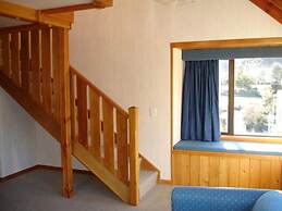 Alpine Lodge