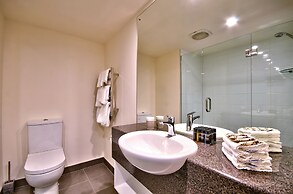 Melbourne Lodge