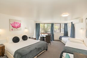 Melbourne Lodge