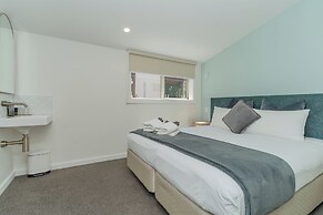 Melbourne Lodge