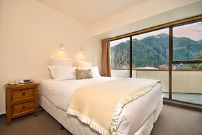 Melbourne Lodge
