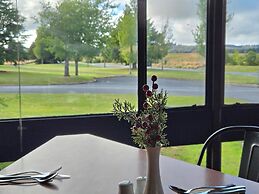Fiordland Hotel