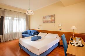 Best Western Plus Globus Hotel