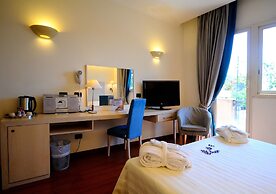 Best Western Plus Globus Hotel