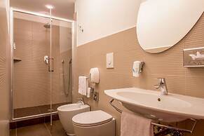 Best Western Plus Globus Hotel