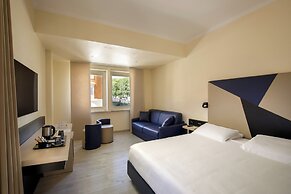 Best Western Plus Globus Hotel