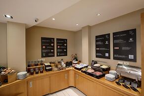 Best Western Plus Globus Hotel