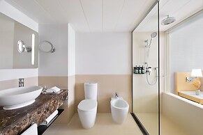 Crowne Plaza Muscat by IHG