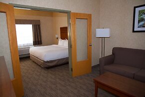 Days Inn & Suites by Wyndham Brooks