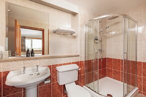 Carnoustie Golf Hotel