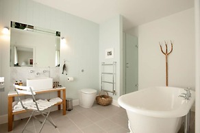 The Crown hotel