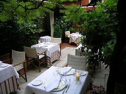 Relais & Chateaux Villa Abbazia