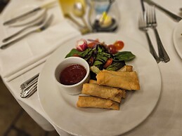 Marsh Farm Hotel