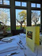 Marsh Farm Hotel